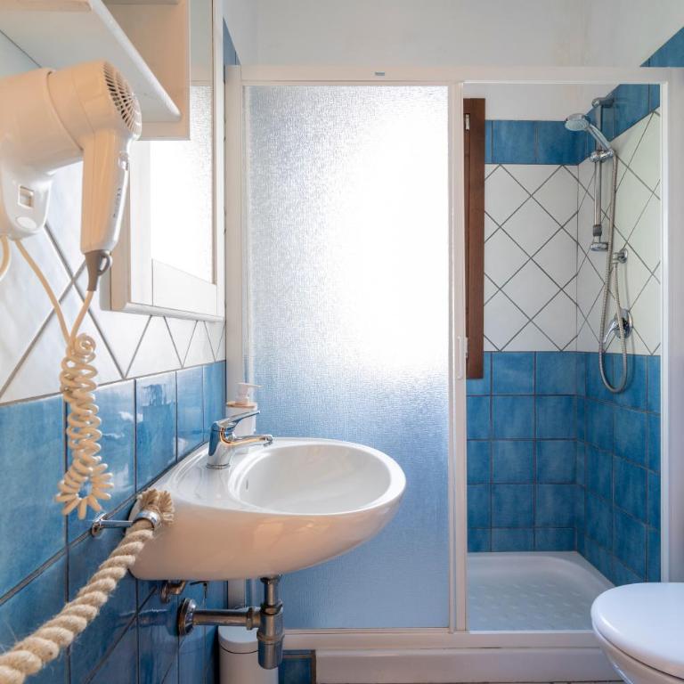 Le tre sirene - Double Room with Balcony - 7