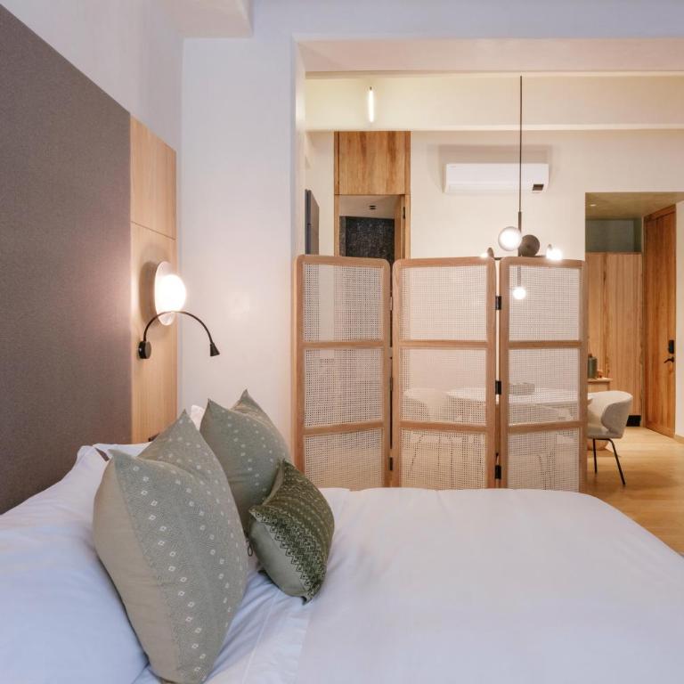 Colima 71 - Casa de Arte Hotel - Estudio Deluxe con cama grande - 2