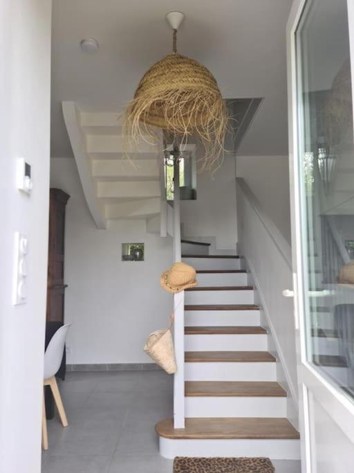 Jolie maison en pierre avec parking privé - Maison 2 Chambres - 11