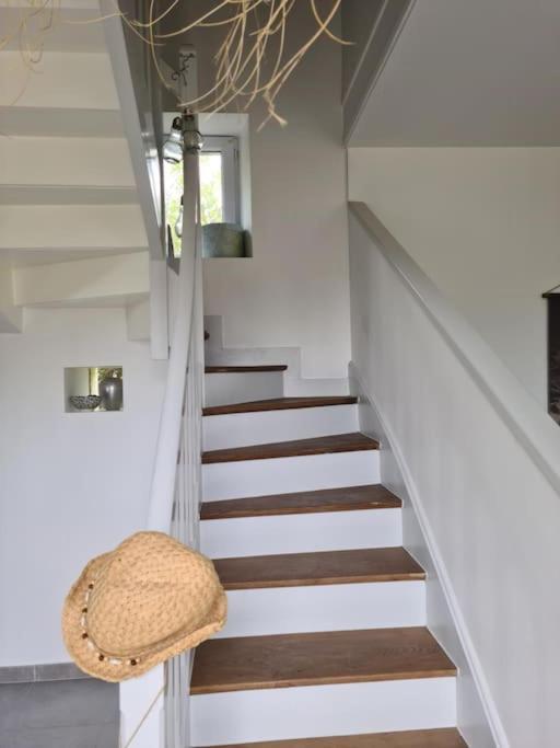 Jolie maison en pierre avec parking privé - Maison 2 Chambres - 14