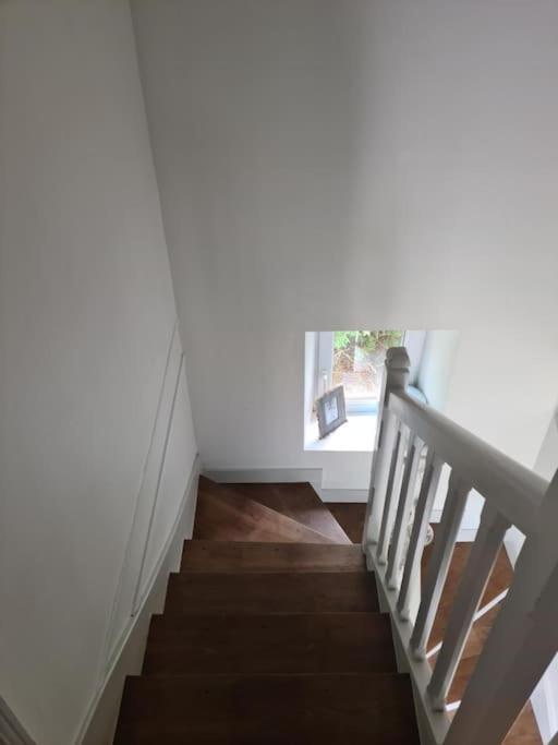 Jolie maison en pierre avec parking privé - Maison 2 Chambres - 27