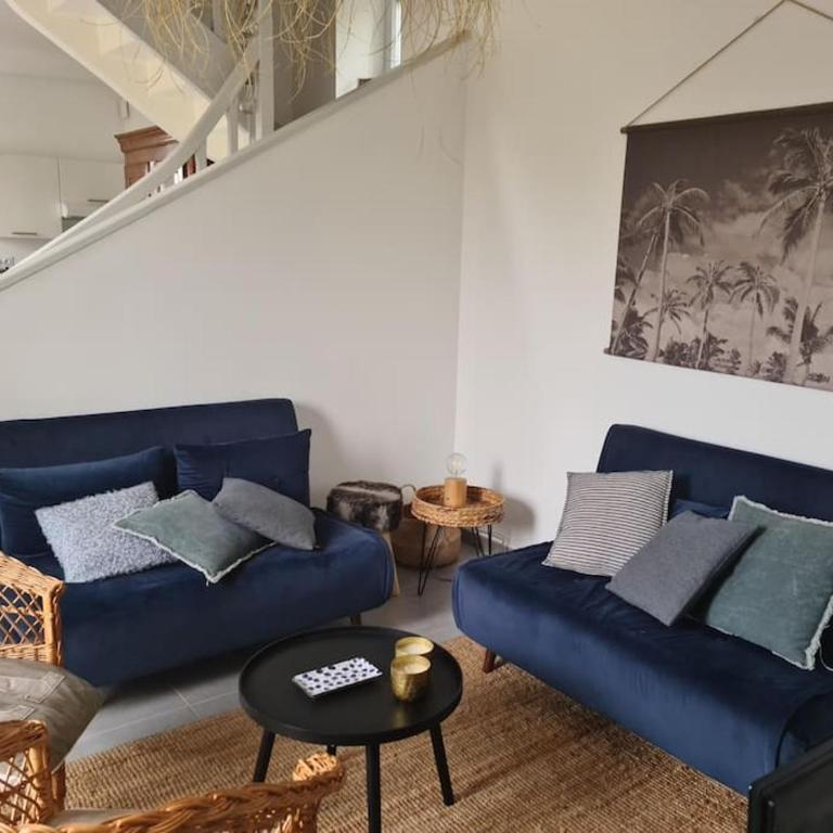 Jolie maison en pierre avec parking privé - Maison 2 Chambres - 40