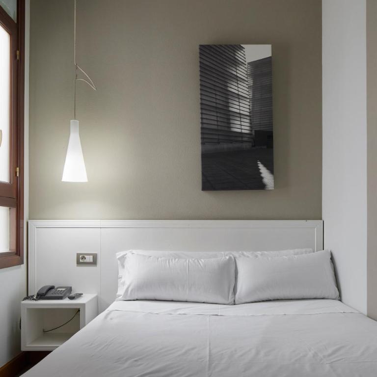 Pensión Alemana - Habitación Individual - 1