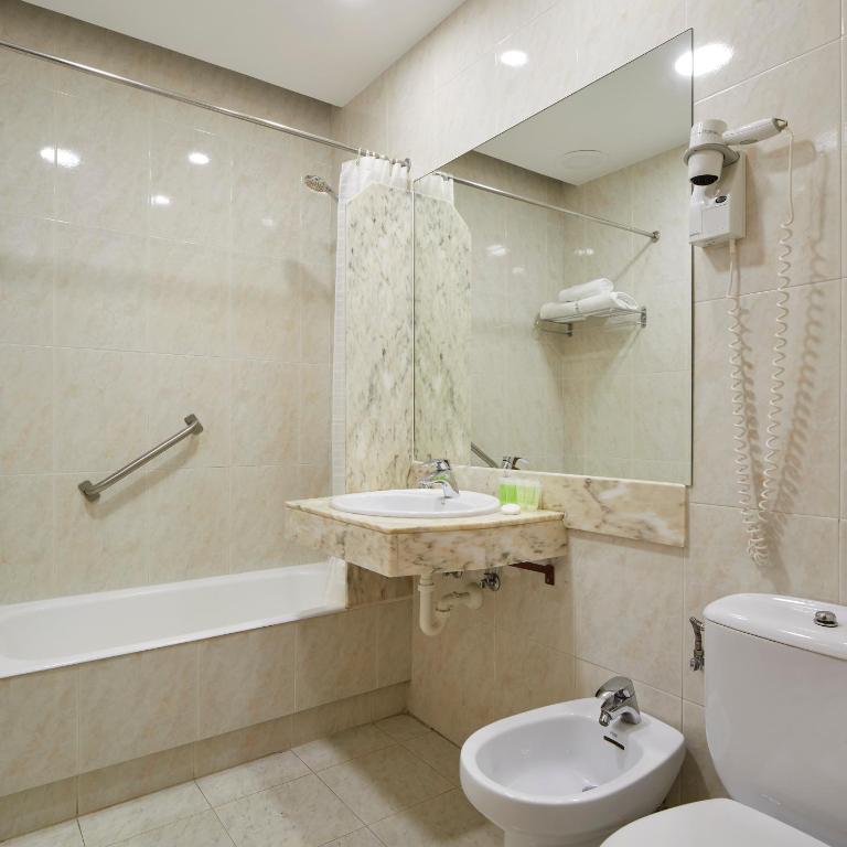 Pensión Alemana - Habitación Doble Superior - 2 camas - 3