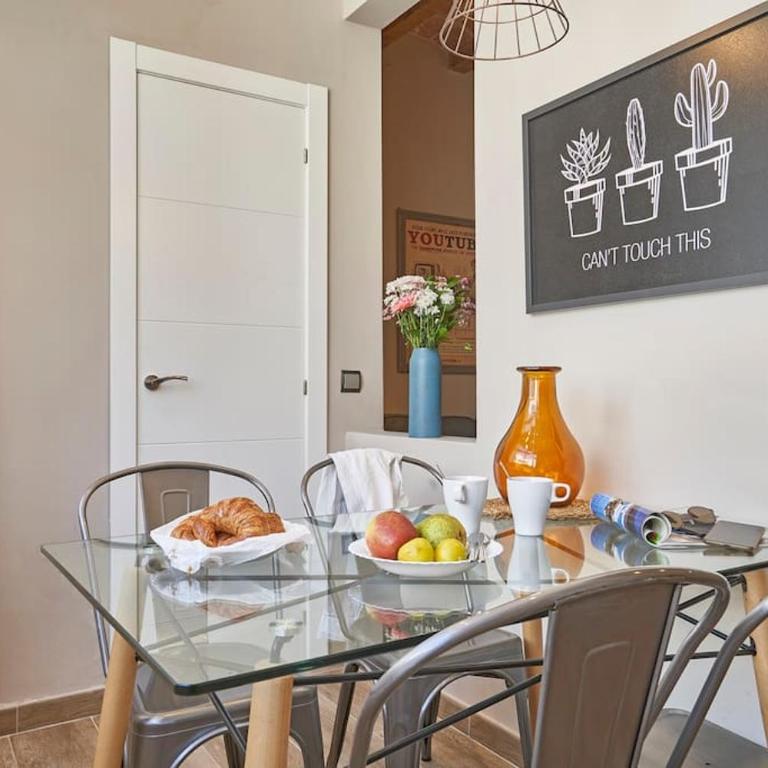 BeBarceloner Sants Apartments - 2 bedrooms - Two-Bedroom Apartment - 5