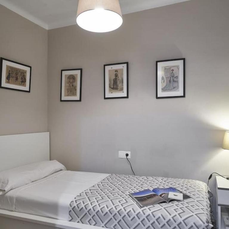 BeBarceloner Sant Andreu Apartments - 3 bedrooms - Three-Bedroom Apartment - 8