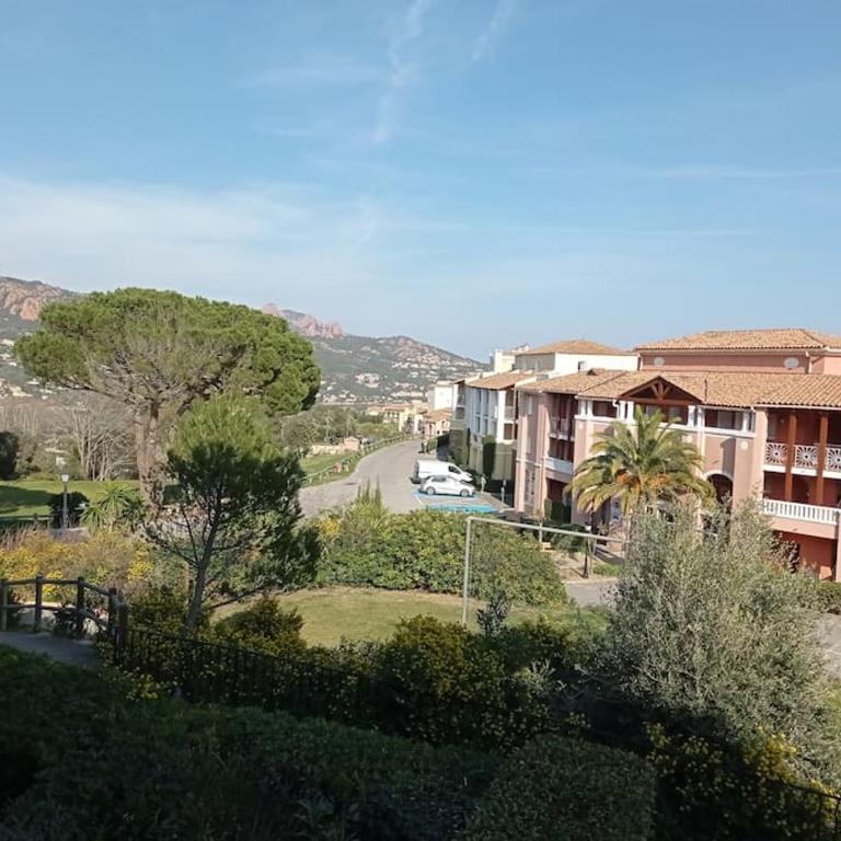 Cap Esterel Studio climatisé vue mer partielle - Appartement 1 Chambre - 7