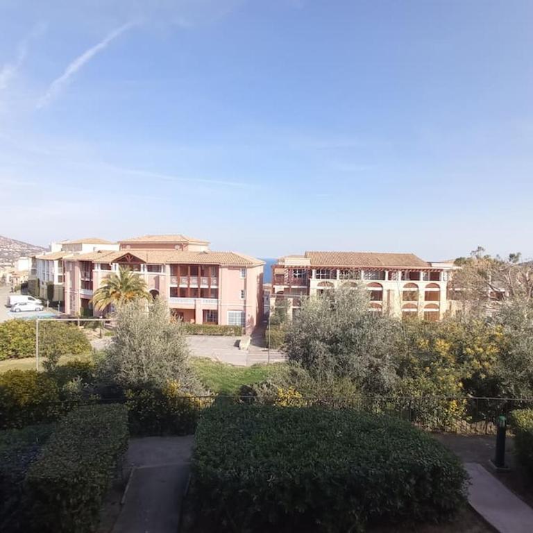 Cap Esterel Studio climatisé vue mer partielle - Appartement 1 Chambre - 8