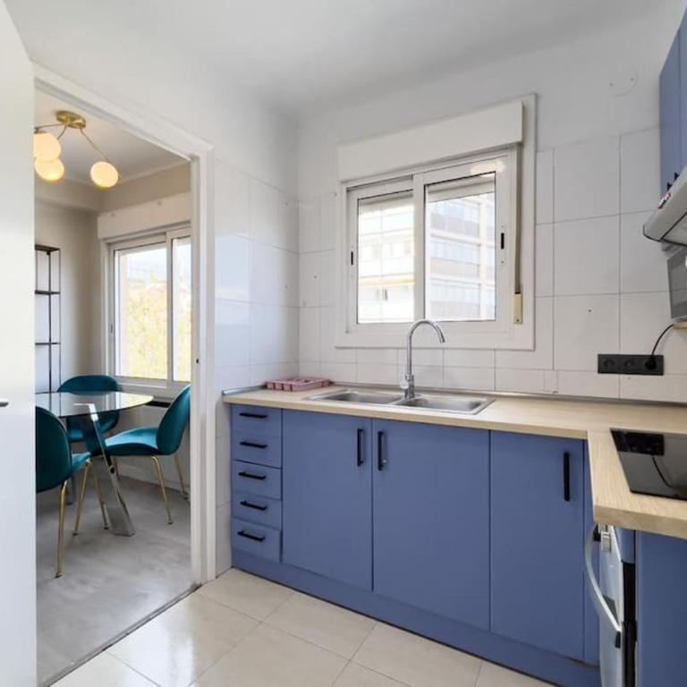 BeBarceloner Sant Andreu Apartments - 3 bedrooms - Three-Bedroom Apartment - 6