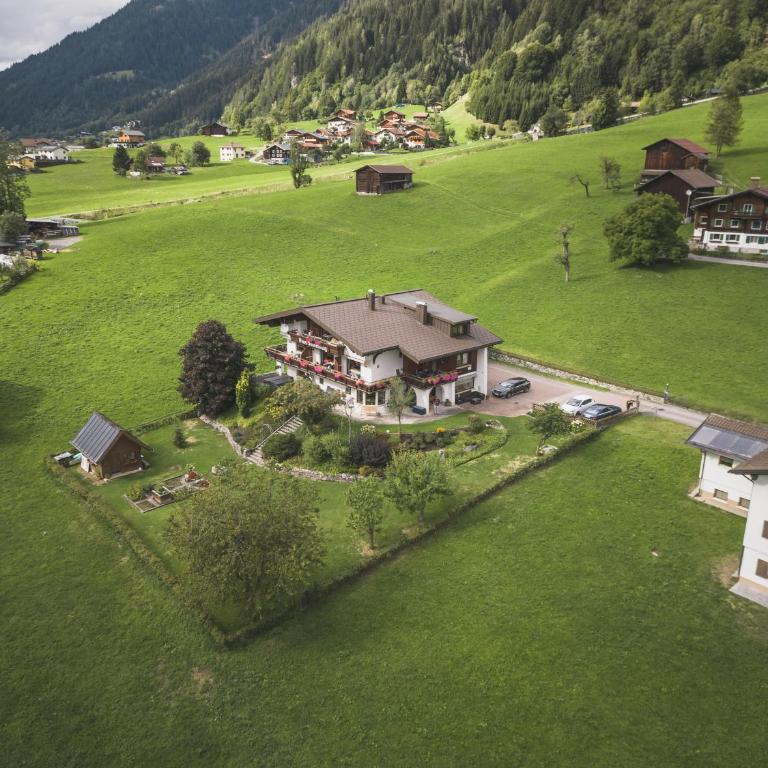 Sonnenhang Montafon - Suite mit Bergblick - 9