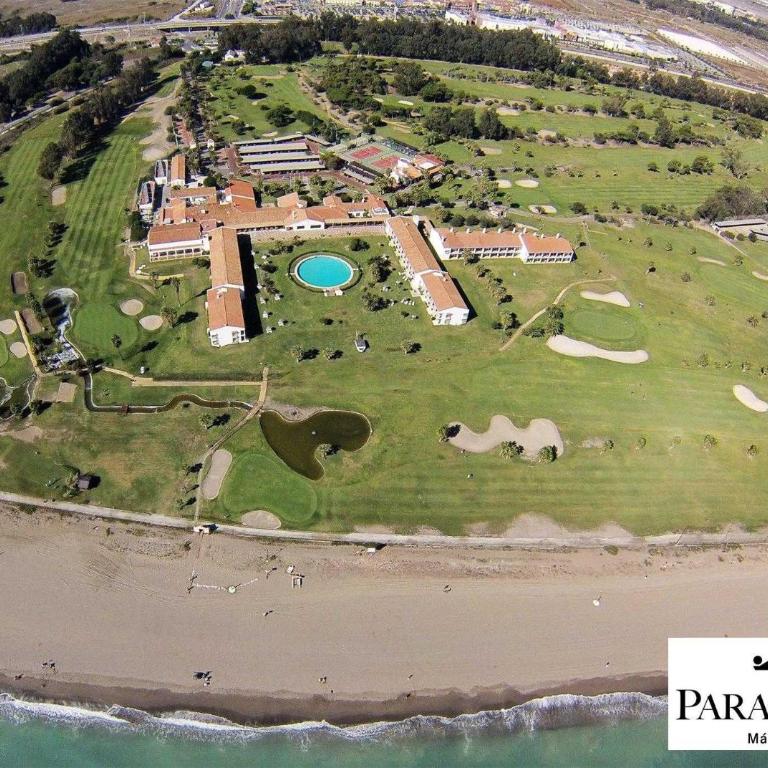 Apartamento Carihuela Beach Experience - Three-Bedroom Apartment - 33