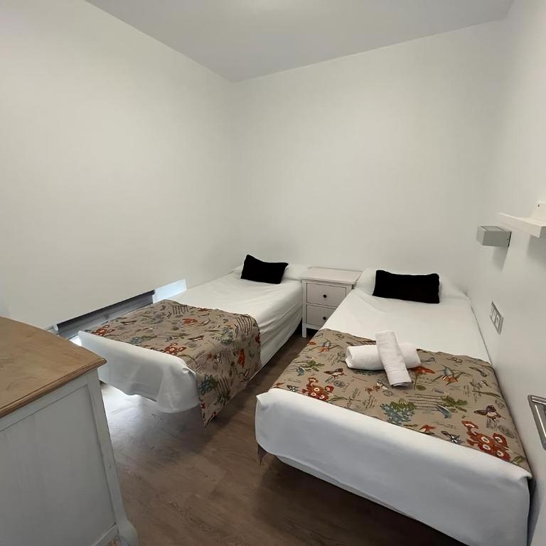 Apartamentos Living Sevilla Centro Maestranza - Apartamento de 3 dormitorios (8 adultos) - 4