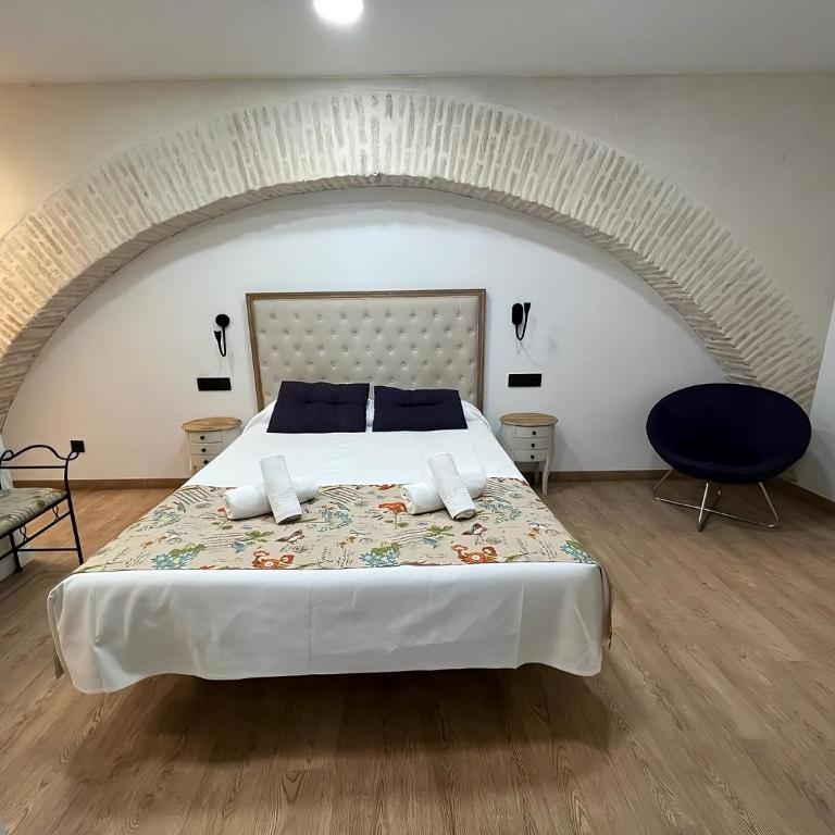 Apartamentos Living Sevilla Centro Maestranza - Apartamento de 3 dormitorios (8 adultos) - 12