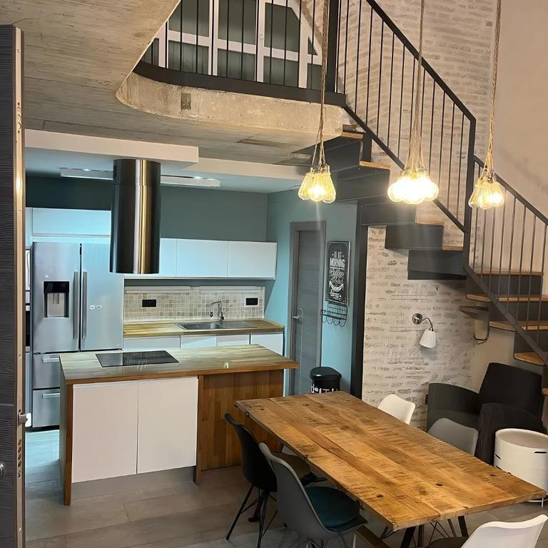 Apartamentos Living Sevilla Centro Maestranza - Apartamento de 3 dormitorios (8 adultos) - 18