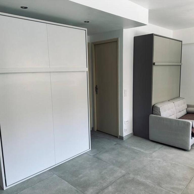 Cosy Studio à deux pas de la plage, de la gare et du palais des congrès - One-Bedroom Apartment - 25