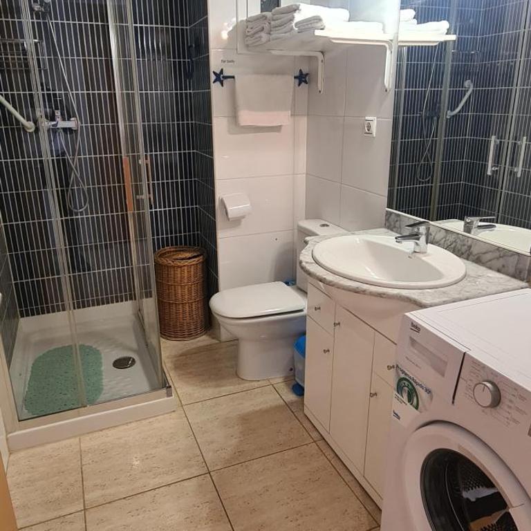VORALMAR - Two-Bedroom Apartment - 10