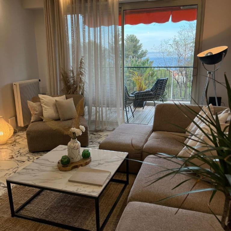 Beautiful apt - 10mn walk from beach - Apartamento de 2 dormitorios - 4