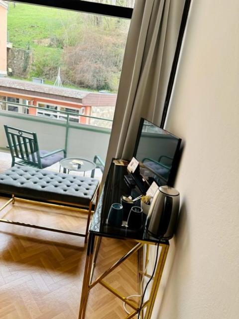 Pension COLUMBIA inkl Frühstück im Zentrum - Chambre Double de Luxe avec Balcon 1 - 17