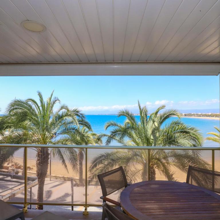DIFFERENTFLATS Barcino - Apartamento con vistas al mar - 2