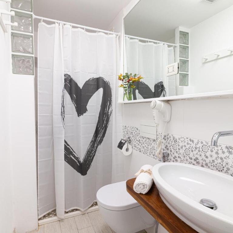 Sirolo Sea rooms - Camera Quadrupla con Bagno Privato - 4