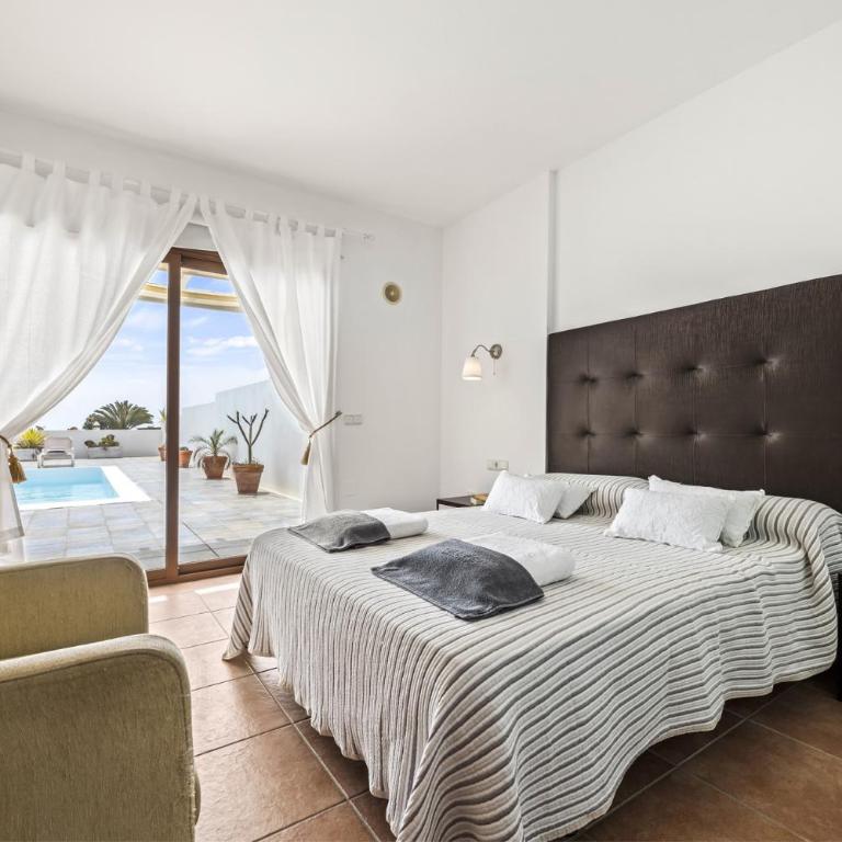 Villa Flora - VipVipVillas - Villa with Private Pool - 30