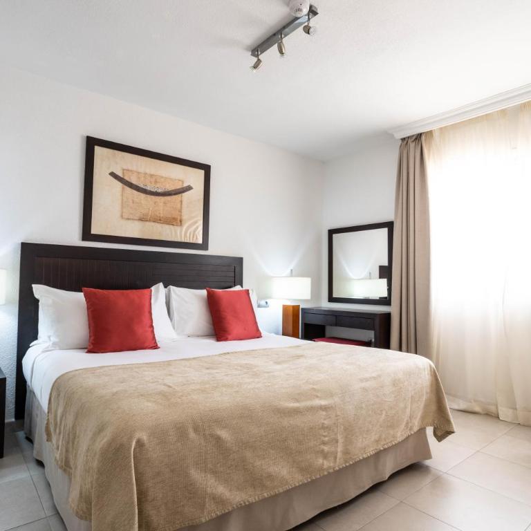 Wyndham Residences Costa Adeje - Apartamento de 2 dormitorios con vistas al océano - 2
