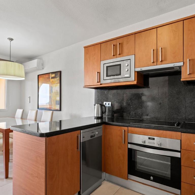 Wyndham Residences Costa Adeje - Apartamento de 2 dormitorios con vistas al océano - 6