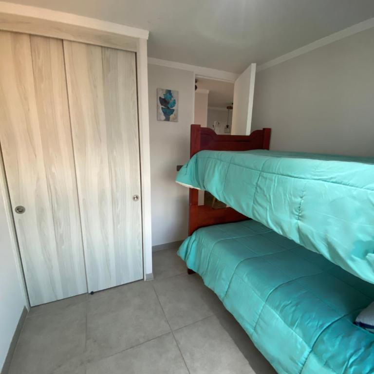 Hermoso y amplio Departamento frente al mar - Suite con vistas al mar - 1 cama grande - 19