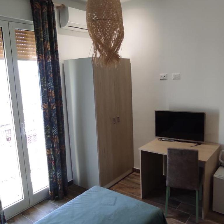 Green Suite Palermo - Twin Room with Balcony - 1