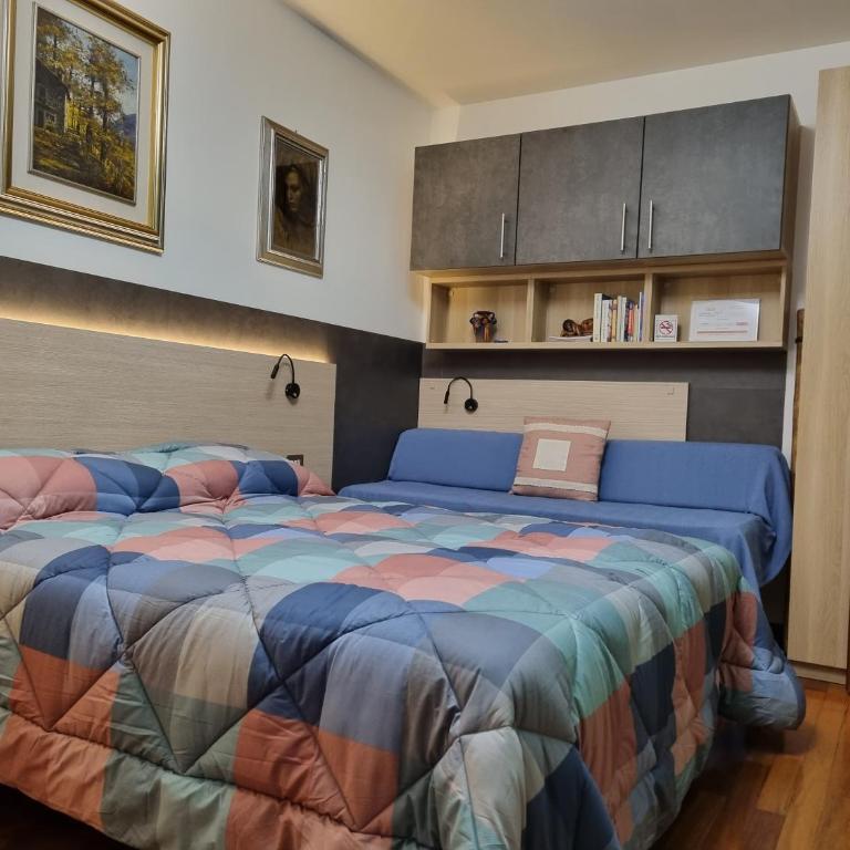 B&B Accanto al Focolare 2 - Camera Tripla - 3