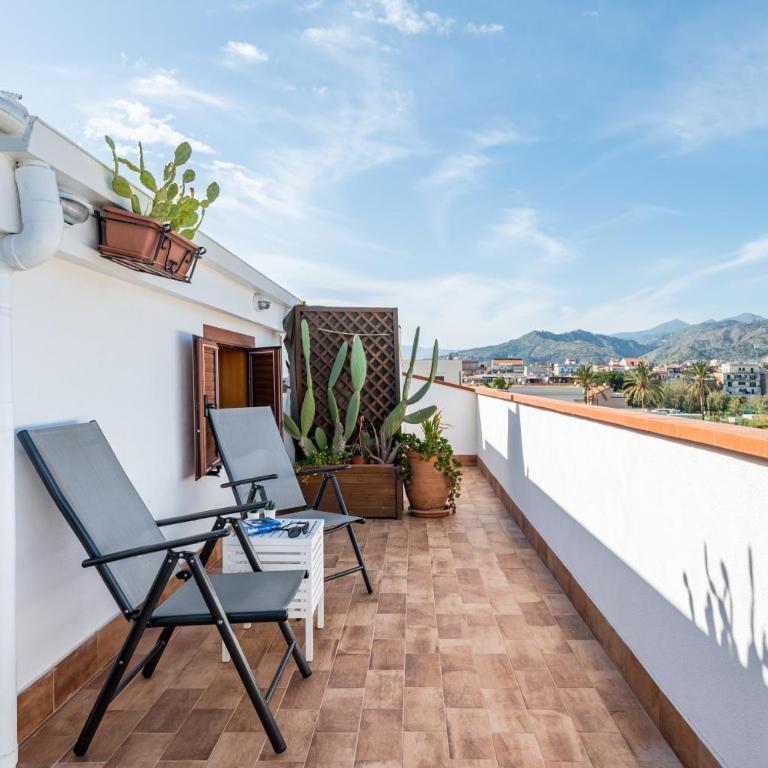 GuestHost - Naxos Charming Penthouse with Swimming Pool x6 - Appartamento con 2 Camere da Letto - 17