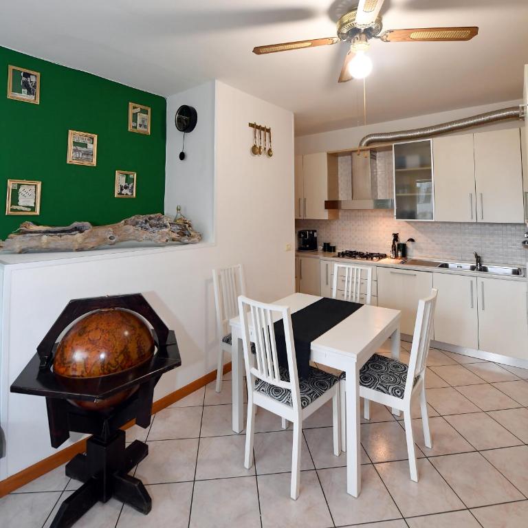 Evergreen -Vicino al mare- Wifi -Ampio Giardino- - Two-Bedroom Apartment - 8
