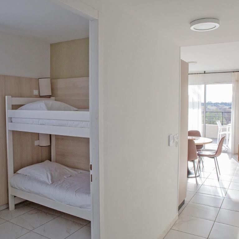 Résidence Pierre & Vacances Premium Horizon Golf - Two-Bedroom Apartment with Balcony (4 People) - Mountain View - 8