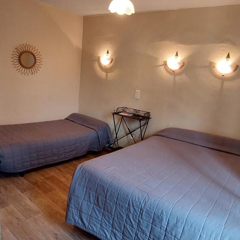 Hotel pascal - Chambre Triple Supérieure - 5