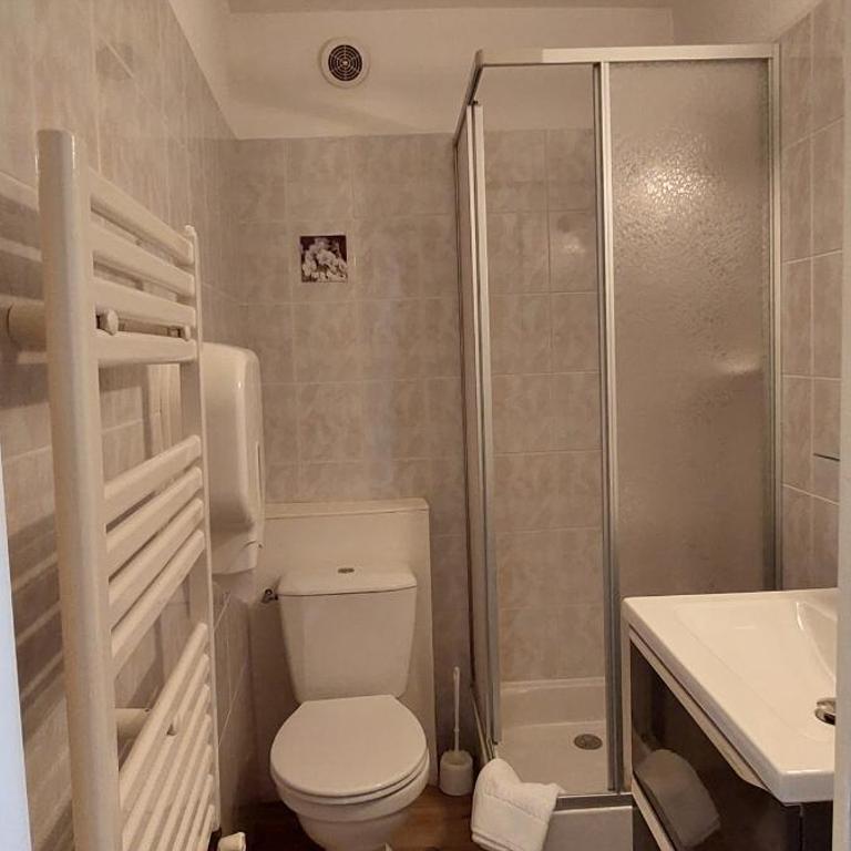 Hotel pascal - Chambre Double Supérieure - 2