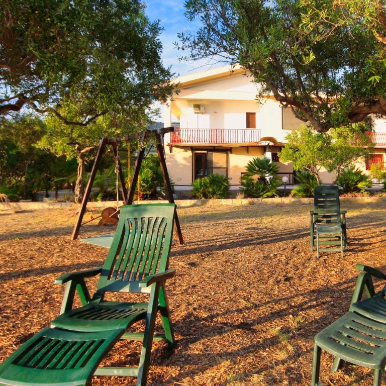 Case Bongiovi - Two-Bedroom House - 10