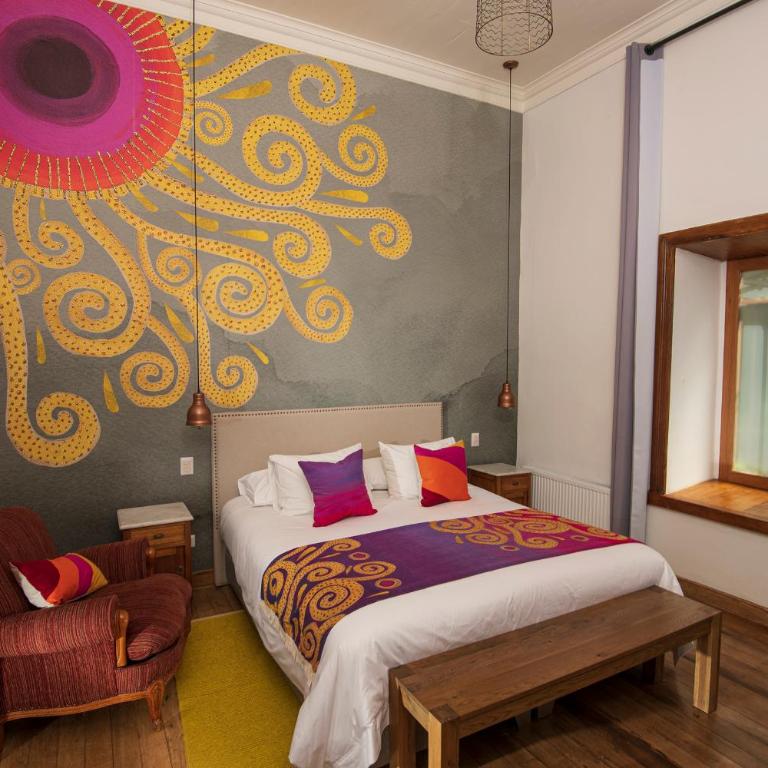 Solar Madariaga Hotel - Deluxe Suite with Spa Bath - 3