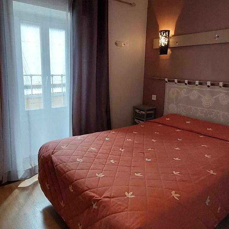 Hotel pascal - Chambre Double Supérieure - 4