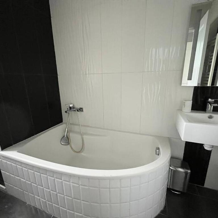 Wasat, Joli appt 3 chambres à Caen - Appartement 3 Chambres - 8