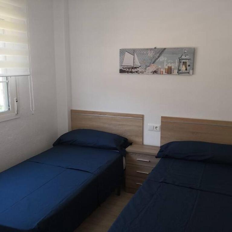 Apartamento Zona Playa En Roquetas Cerca de Bares Restaurantes y Centro Comercial - Two-Bedroom Apartment - 7