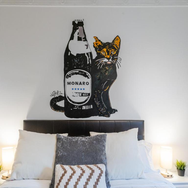 vip LETRAS, by MONARO - Apartment with Balcony - 45