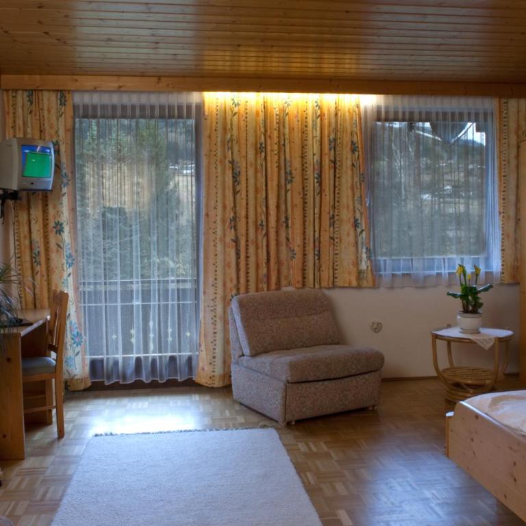 Landhaus & Camping Pichler - Doppel- oder Zweibettzimmer - 7