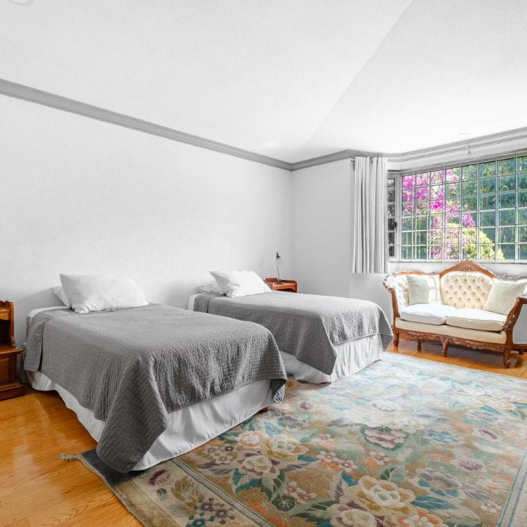 Senda Stays Coyoacan - 6BR Casa and Garden Steps from Frida Kahlo - Six-Bedroom House - 17