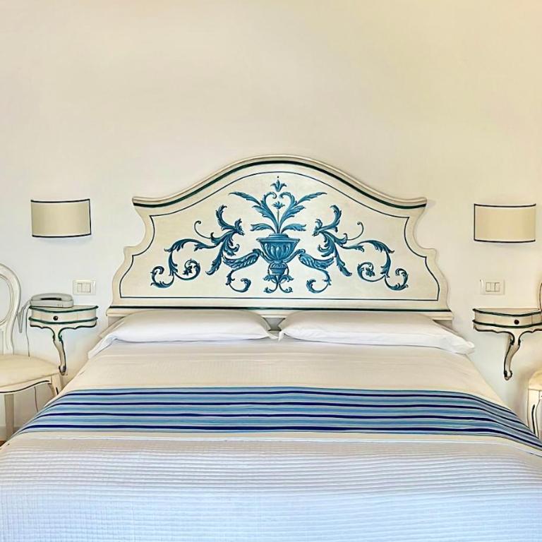Hotel Villa Delle Palme in Positano - Camera Matrimoniale/Doppia con Letti Singoli con Terrazza - 3