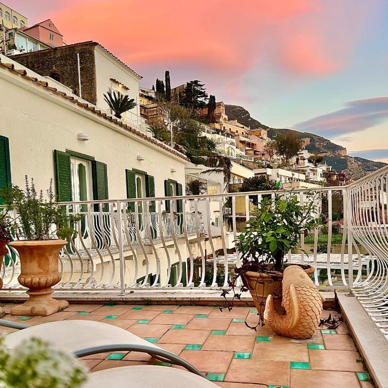 Hotel Villa Delle Palme in Positano - Camera Matrimoniale Deluxe - 30
