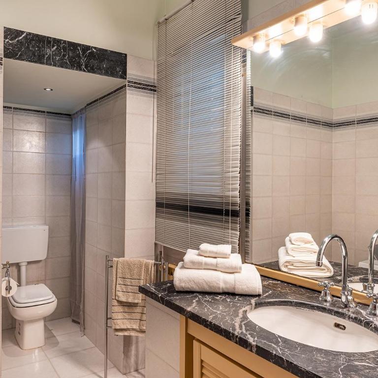 Ludyta House in centro Arezzo - Appartamento con 2 Camere da Letto - 10