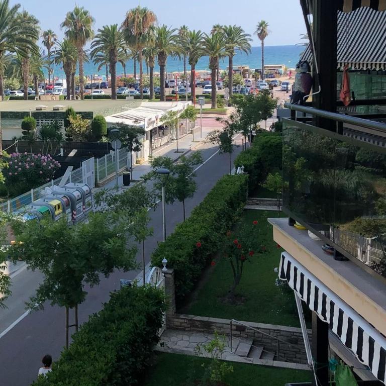 Salou Llevant parking gratuit - Apartamento de 3 dormitorios - 2