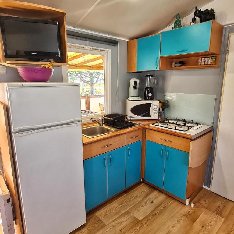 Mobil home 6 personnes camping 4* Les Pins Maritimes - Casa Móvil - 3