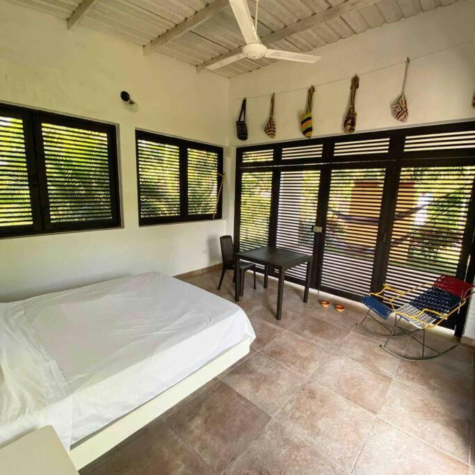 Extraordinaria casa con piscina y pura naturaleza Honda - Casa de 4 dormitorios - 12