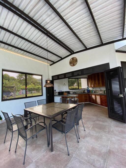 Extraordinaria casa con piscina y pura naturaleza Honda - Casa de 4 dormitorios - 23